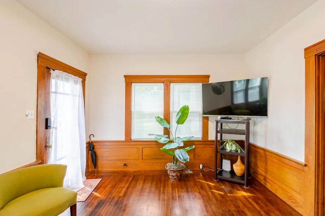 Corporate rental in Vallejo California walking distance to downtown and SF Ferry